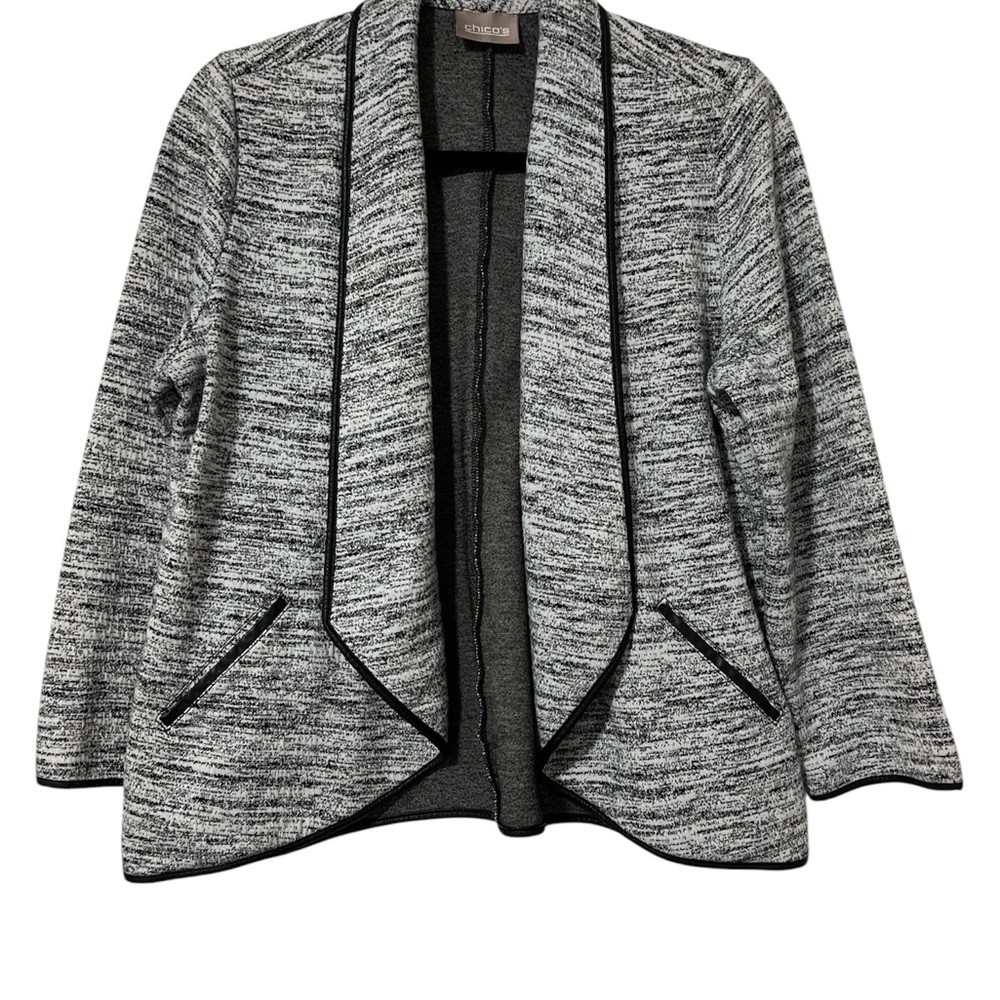 Chico's Open Front Jacket Black & White Print w/ Faux Leather Look Trim Size 1 - Picture 8 of 8